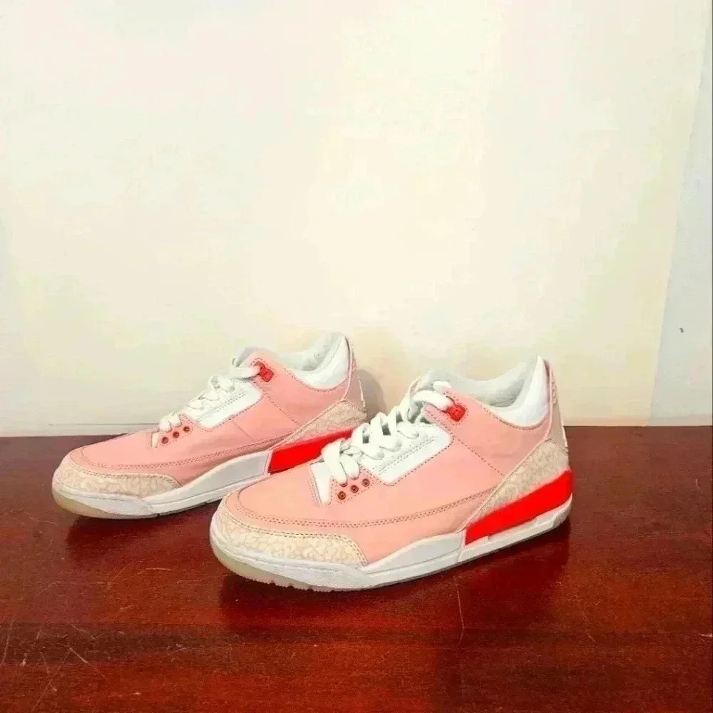 NIKE Air Jordan Retro 3 Rustic Pink EUC Size 10